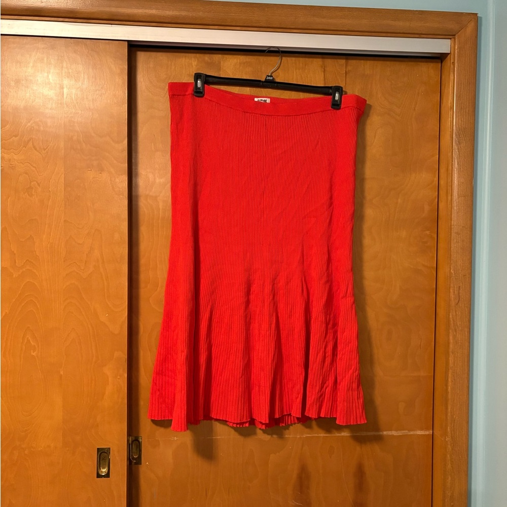 Women's Red Knit Midi Flared Skirt